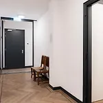 Severini With Own Kitchen & Bathroom Nyaraló Tilburg