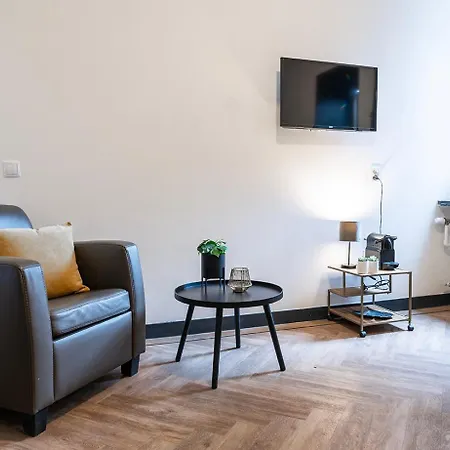 Severini With Own Kitchen & Bathroom בית נופש