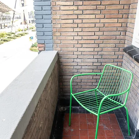 Severini With Own Kitchen & Bathroom Tilburg