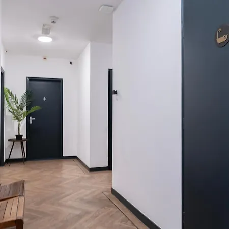 Severini With Own Kitchen & Bathroom Holiday home Tilburg