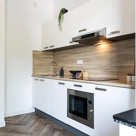 Holiday home Severini With Own Kitchen & Bathroom Tilburg