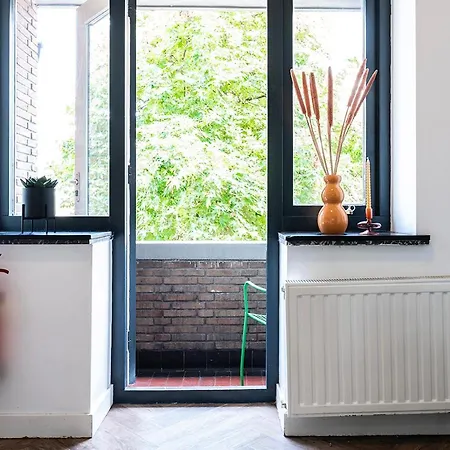 Severini With Own Kitchen & Bathroom Holiday home Tilburg