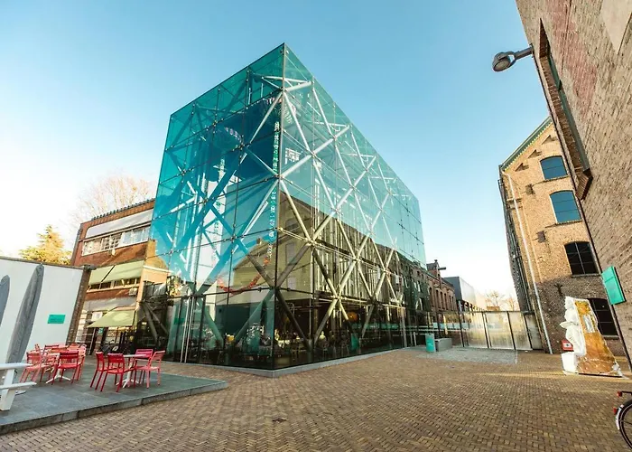 Severini With Own Kitchen & Bathroom Ferienhaus Tilburg