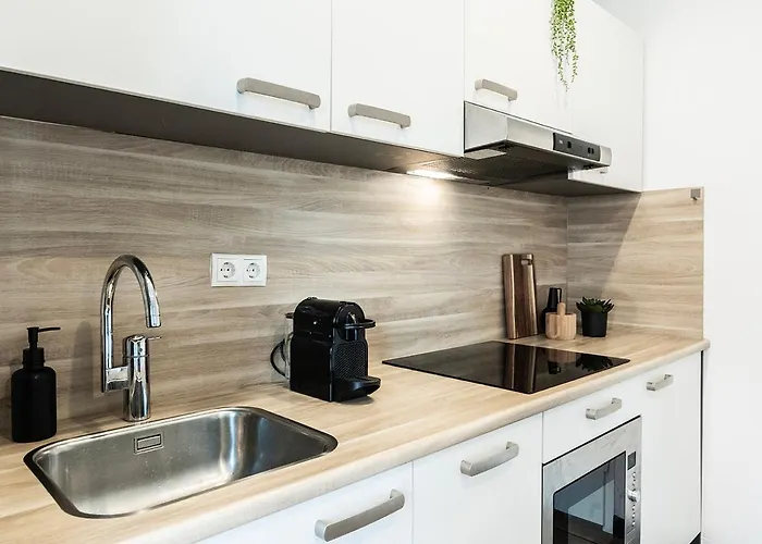 Severini With Own Kitchen & Bathroom Ferienhaus *