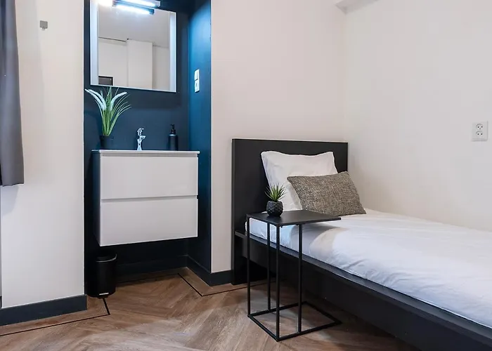 Severini With Own Kitchen & Bathroom Ferienhaus *