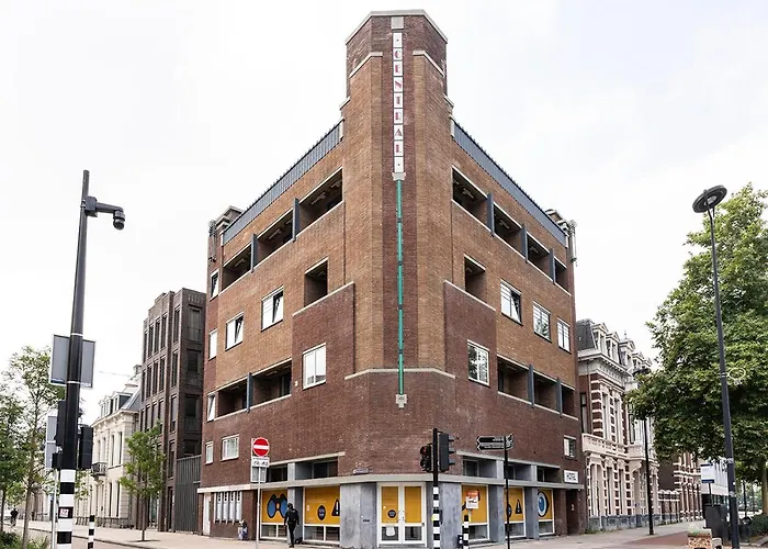 Severini With Own Kitchen & Bathroom * Tilburg