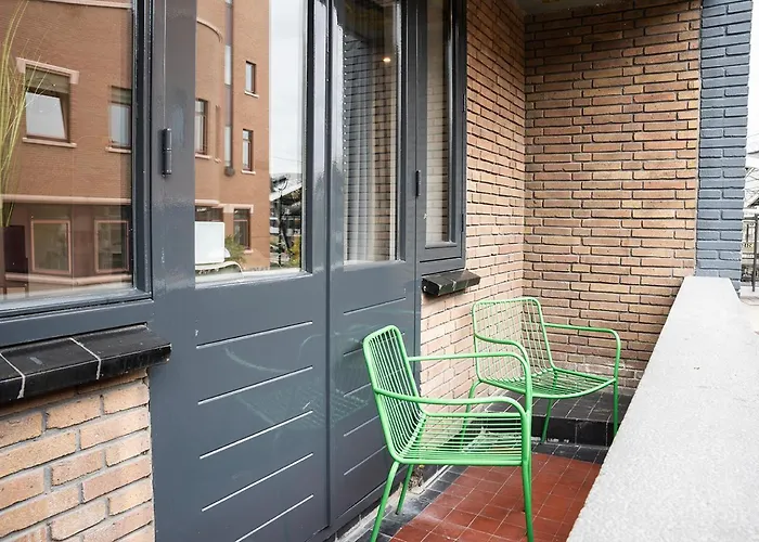 Severini With Own Kitchen & Bathroom Tilburg